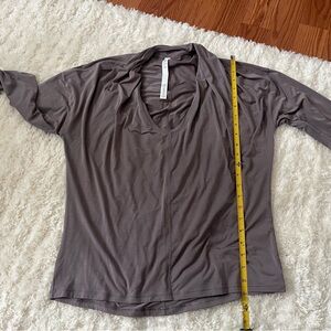 Lululemon Athletica Taupe Long Sleeve Top